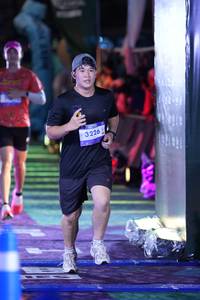 BIB: 3226
                            <button type="button" onclick="openModal(26221198)" class="btn btn-primary btn-sm float-right btn-popup" data-toggle="modal" data-target=".modal-high-quality">
                        <i class="fas fa-shopping-cart"></i> Add to Cart
                    </button>
                                            <button type="button" onclick="isThisMe(26221198, true)" class="btn btn-success btn-sm float-right btn-popup btn-isme hidden" data-toggle="tooltip" data-placement="bottom" title="นี่คือรูปของคุณใช่ไหม คลิกที่นี่เพื่อเอาเข้าอัลบั้ม">
                        <i class="fas fa-plus"></i> Add to album
                    </button>
                    <button type="button" onclick="isThisMe(26221198, false)" class="btn btn-warning btn-sm float-right btn-popup btn-isnotme hidden">
                        <i class="fas fa-ban"></i> Remove from album
                    </button>